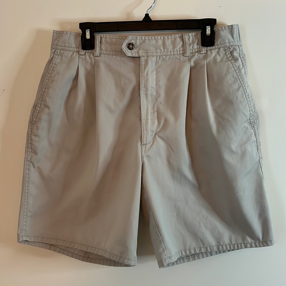 Vintage 36 Bugle Boy Flat Front shorts